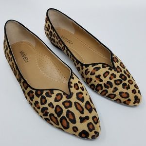Van Eli leopard flats 8W pony hair like new